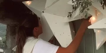 DIY 3D cardboard stars for home decoration