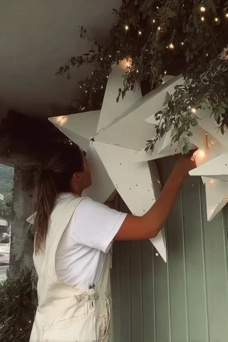 DIY 3D cardboard stars for home decoration