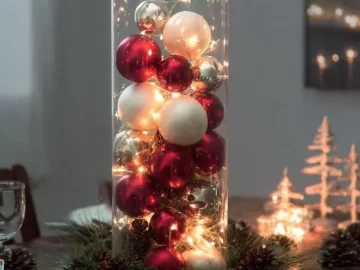 Cheap Christmas table decor ideas for festive holiday dining.