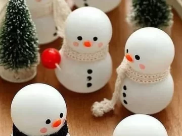 Ping Pong ball snowman tealights for Christmas craft decoration