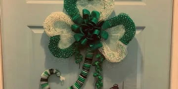 Chic St. Patrick's Day decor ideas for home and office celebrations.