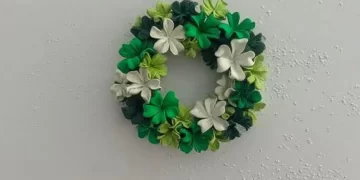 St. Patrick's Day clover wreath and garland decoration ideas for festive celebrations.