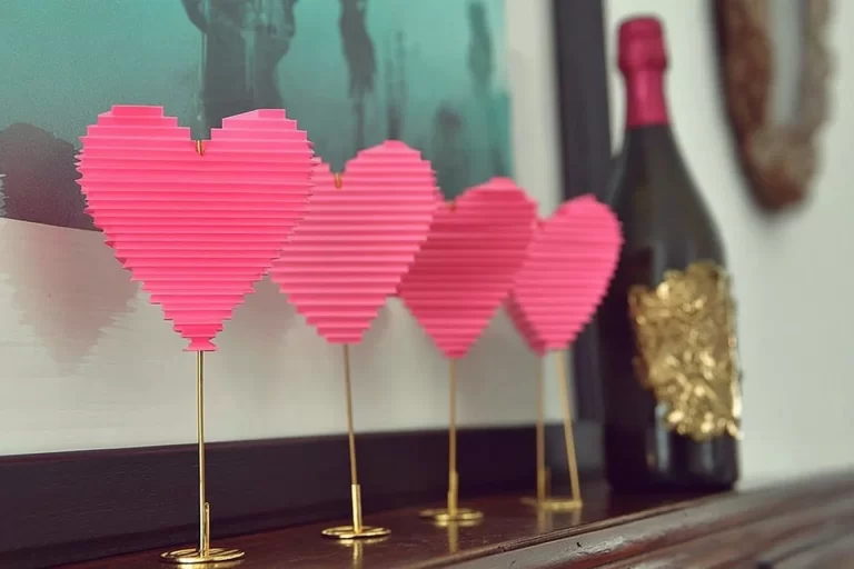 Colorful DIY Valentine's Day decorations for a romantic atmosphere.